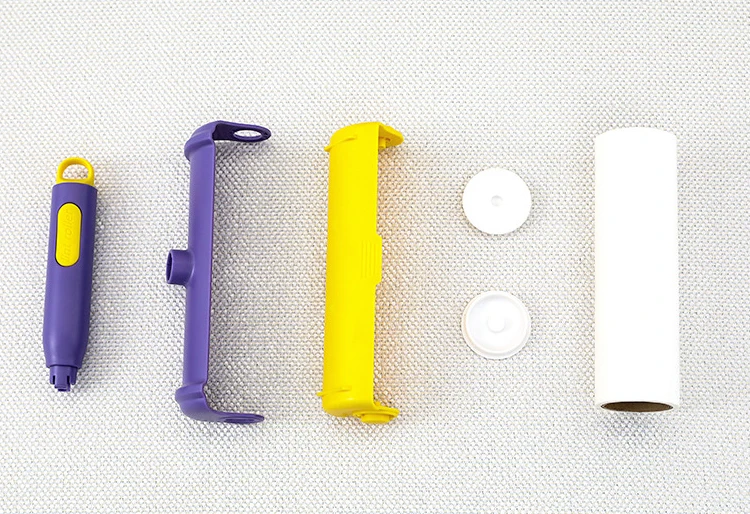 Highly Adhesive Bed Lint Roller  /Disposable Dust Lint Roller for Clothes and Carpets