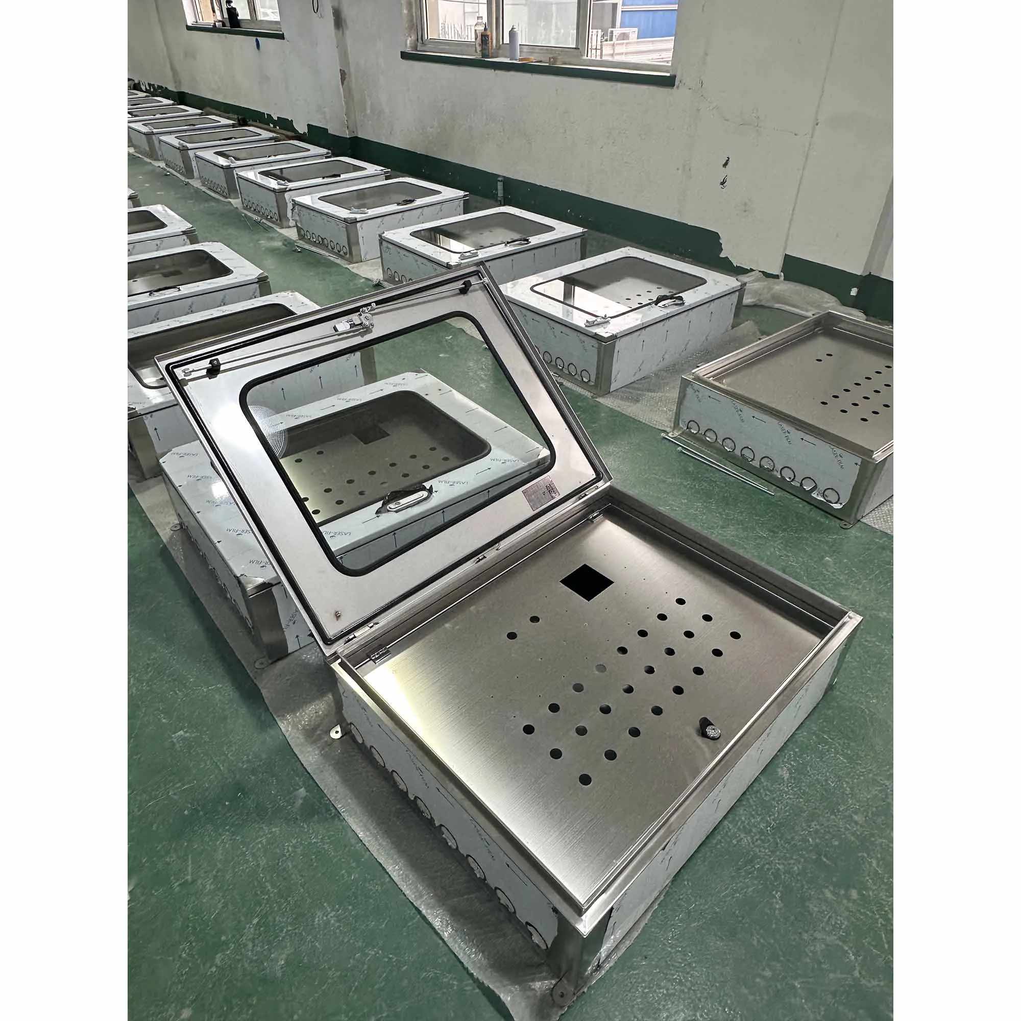 OEM IP66 Stainless steel enclosure Electric Box With Custom Sheet Metal Fabrication Fabricated