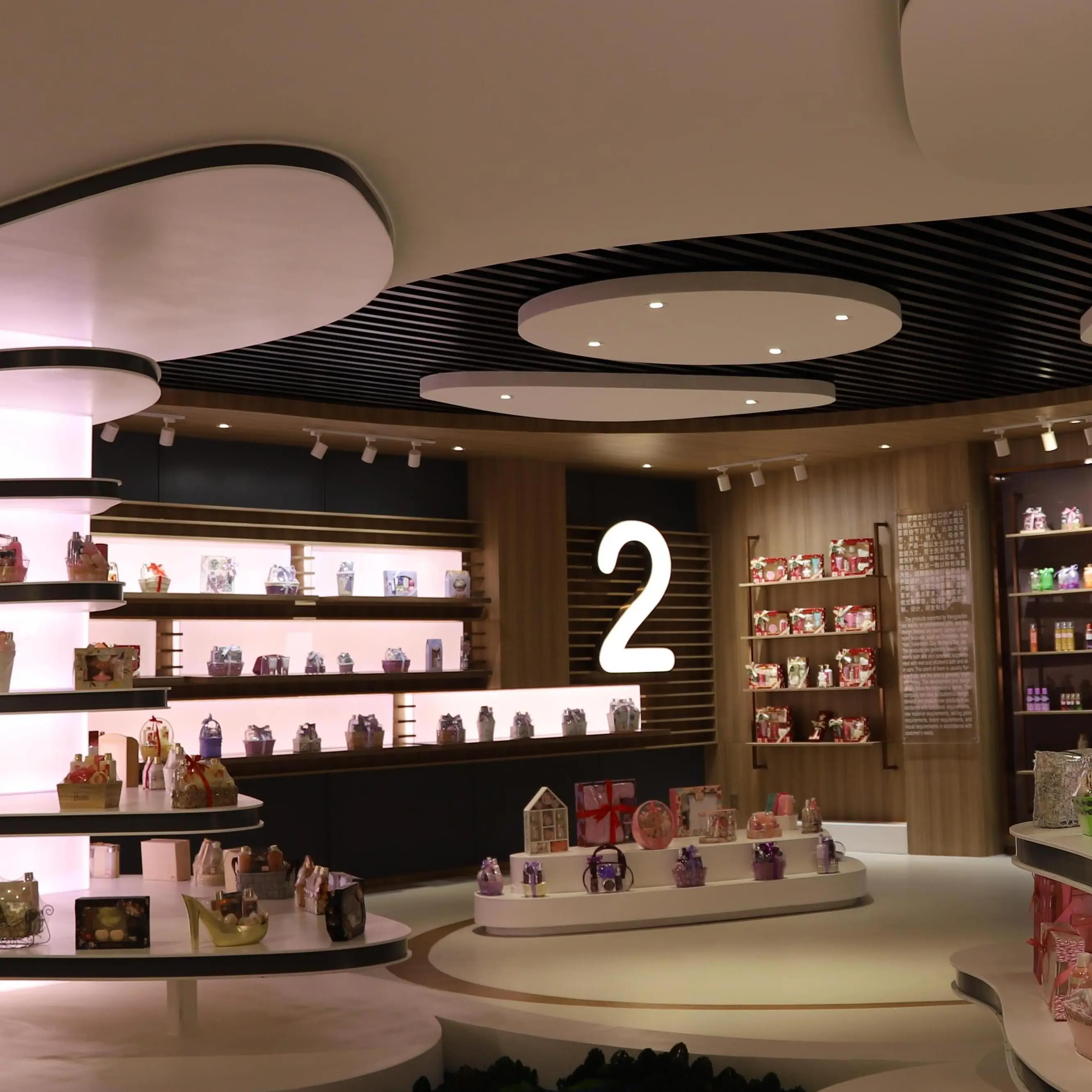 Wholesale Perfumes Shimmer Deodorant Floral body care mist body spray perfume women