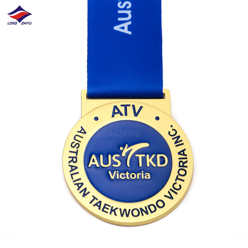 Longzhiyu martial arts medals supplier custom metal karate medals bespoke taekwondo judo kickboxing muay thai jiu jitsu medals