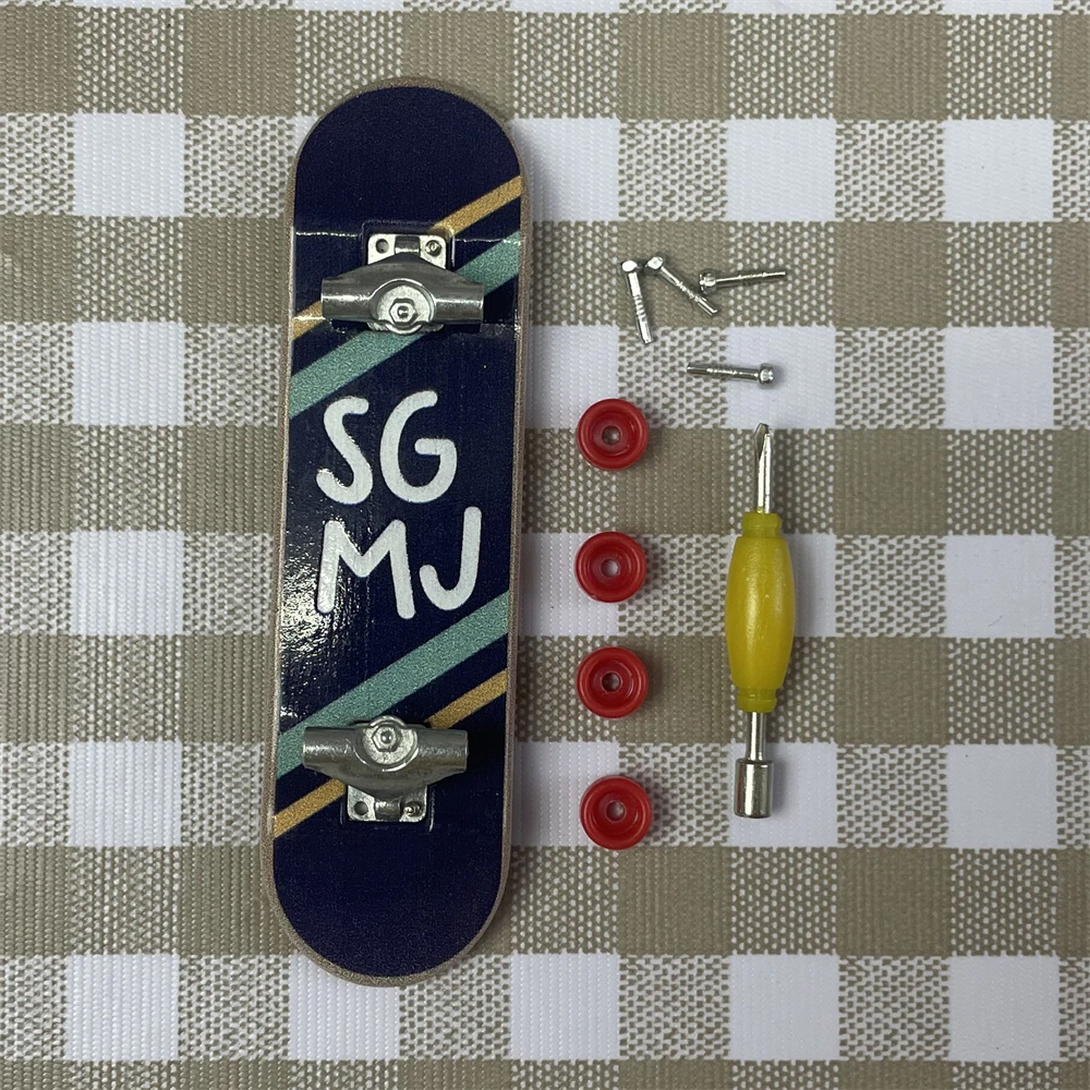 High Quality Skate Board Parts Suppliers Blank Fingerboard Deck Truck Bearing Uncut Foam Griptape Tool Finger Skateboard Wheels