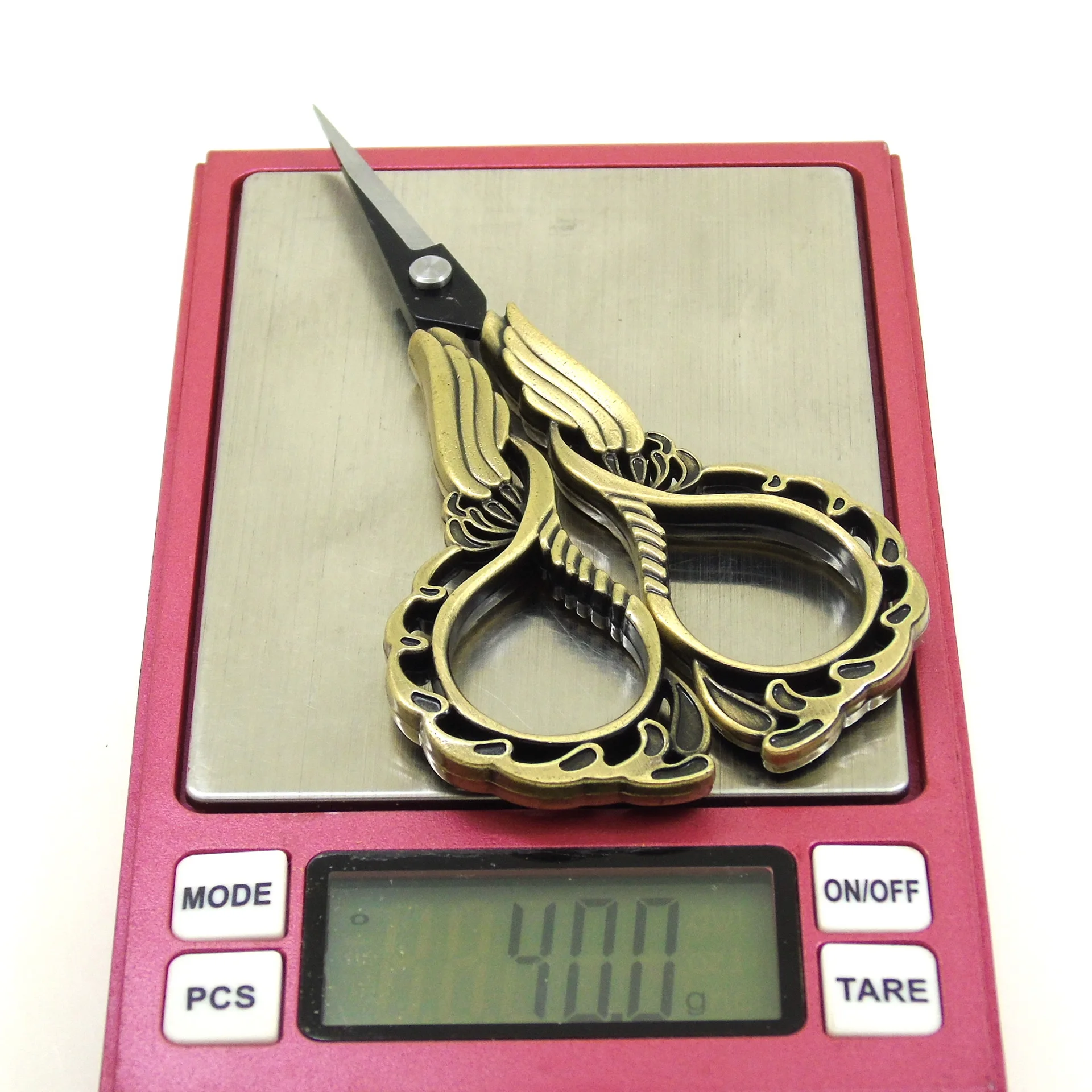 Orchid Plum Blossom Scissors Gift Buddha Hand Made Lotus Scissors Cross Embroidered Thread Head Scissors