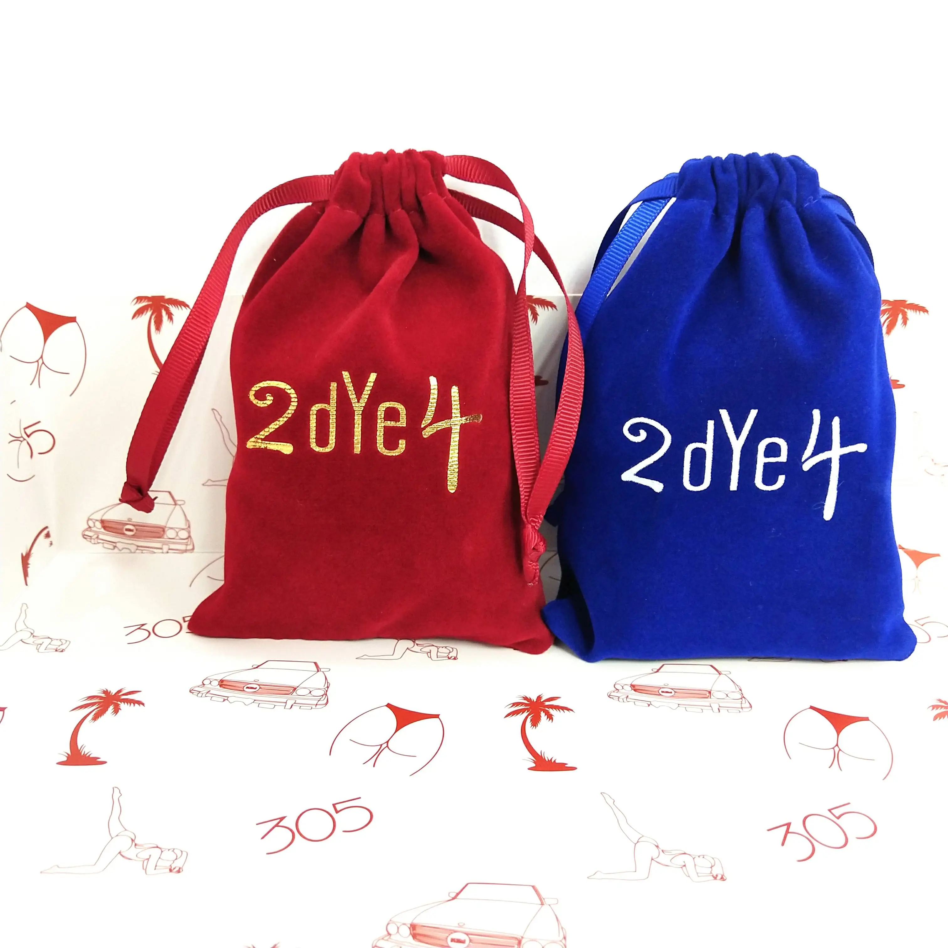 Custom Luxury Red Velvet Dust Bag With Gold Foil LOGO Jewelry Gift Rings Bracelet Packaging Collection Drawstring Pouch