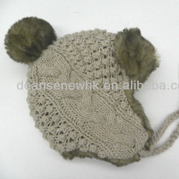 HAND-KNITTED TRAPPER HAT