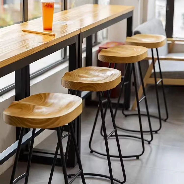 Luxury restaurant furniture bar chairs solid wood bar stools and high stools are suitable for restaurants kitchens and bars