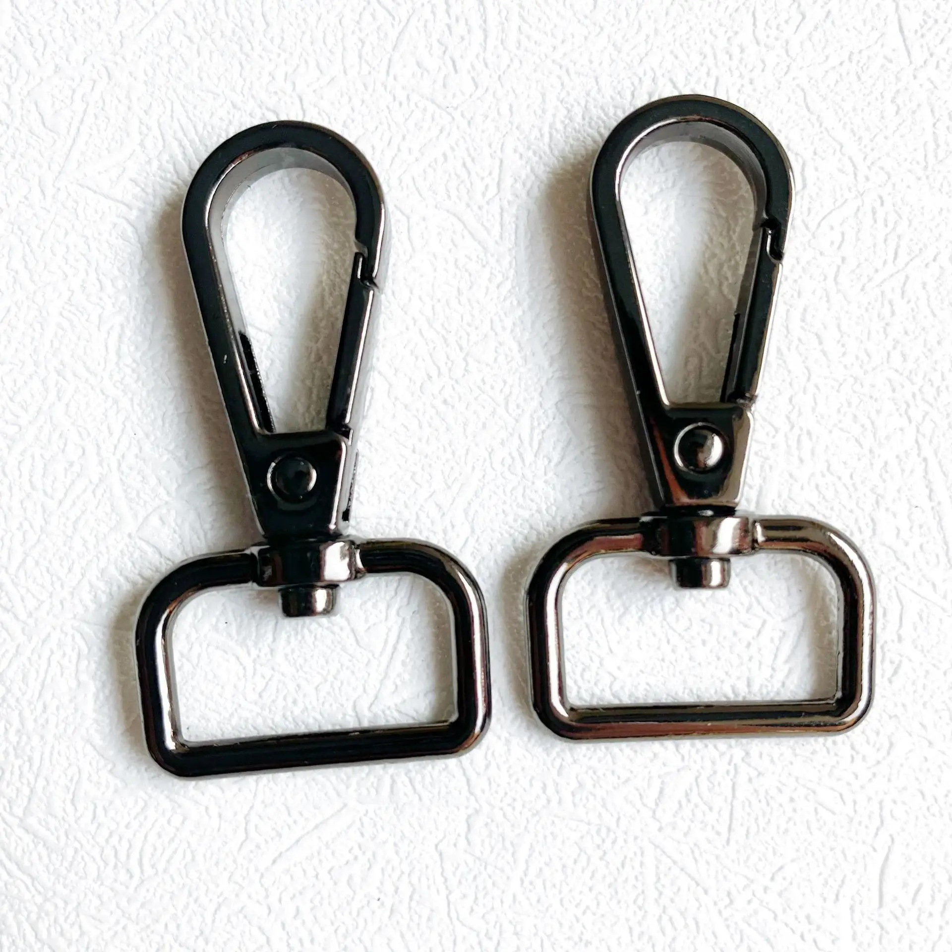 YOYO Factory Dog Hook Metal Zinc Alloy Snap Hook Swivel Clasp Lobster Claw Clasps for Hardware Accessories