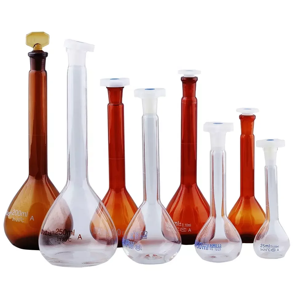 Lab Glassware Volumetric Flask with Ground-in Glass Stopper or Plastic Stopper