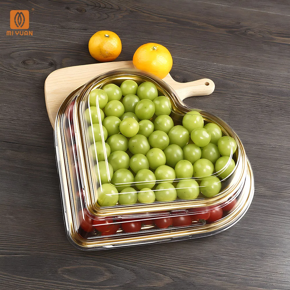 Best price Food grade material Disposable Candy Beautiful Heart Shaped Box Strawberry Cherries  Plastic Gift Box for Packaging