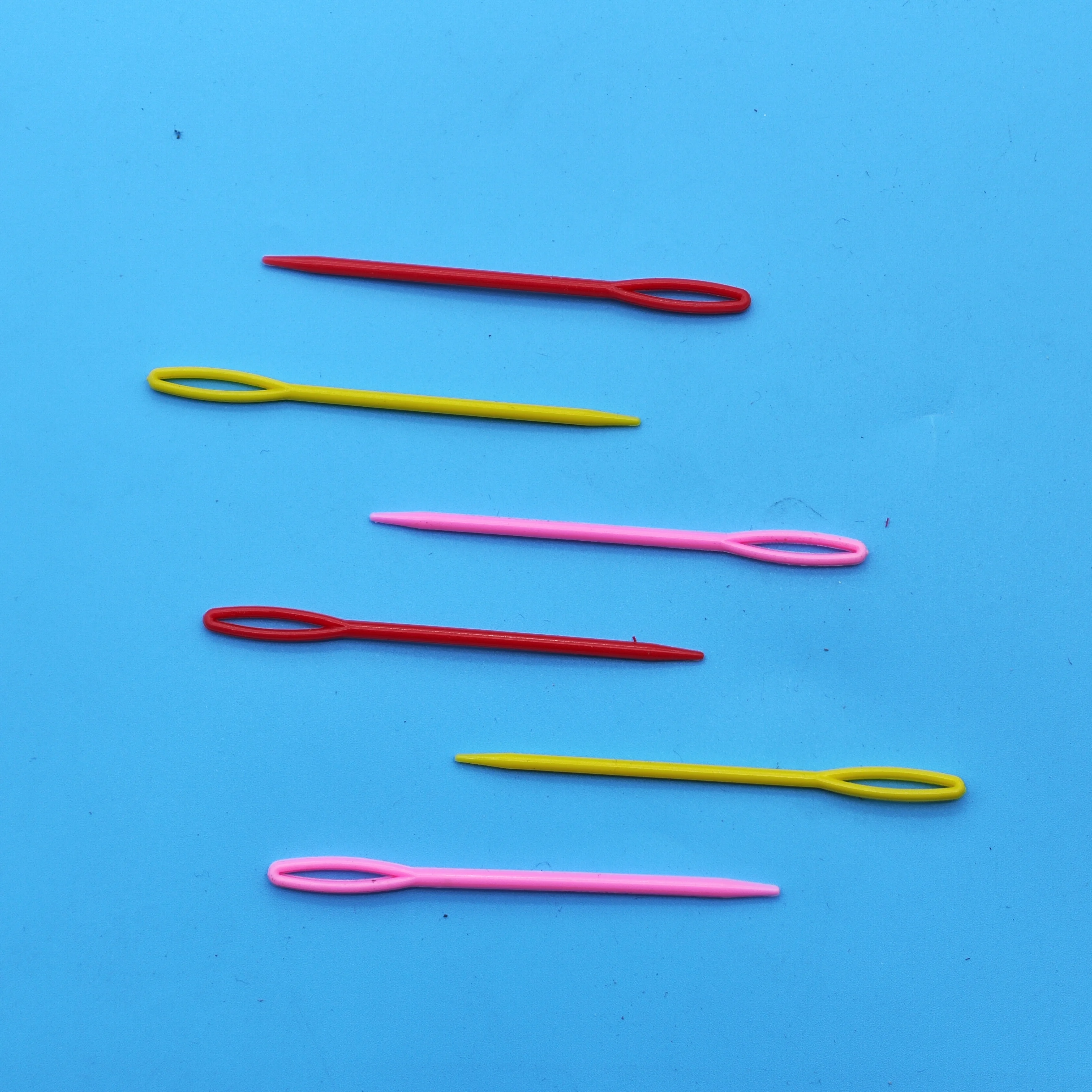 9cm 100pcs/ Bag Colorful Safety Diy Hand Sewing Tapestry Sweater Woolen Yarn Plastic Needles