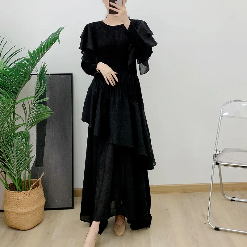 2024 Spring Lotus Sleeve Pleated Dress Elegant and Unique Design Fashionable Large Size Pleated Dress for Women