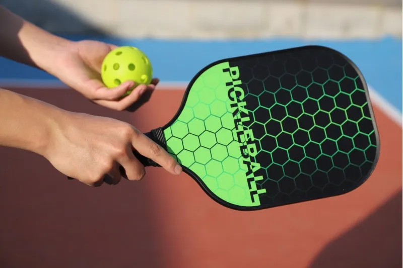 2024 Custom USAPA Approved Pickball Outdoor Sports Pickle Ball Paddle Accessories Carbon Fiber Pickleball Paddle Set Of 2