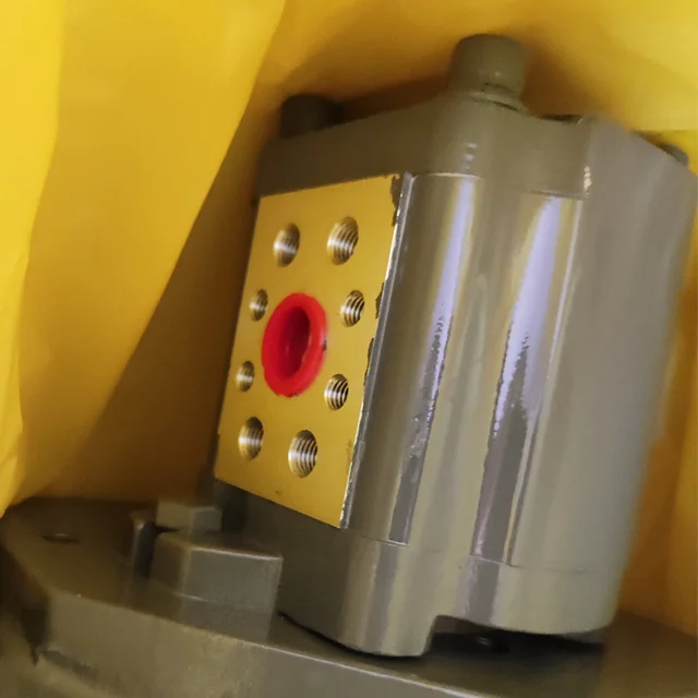 SCOTE  31R-VSC42N00/A10V071 Hydraulic Piston Main Pump Excavator Hydraulic Axial piston Main Pump For Sany 60/65/75 Wood 85