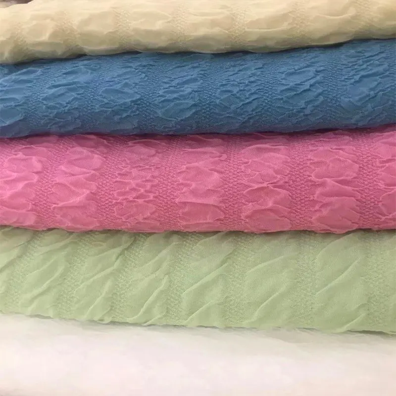 Cheap price wholesale breathable polyester bubble Crepe 140cm crinkled fabric gauze knit fabrics for shirts