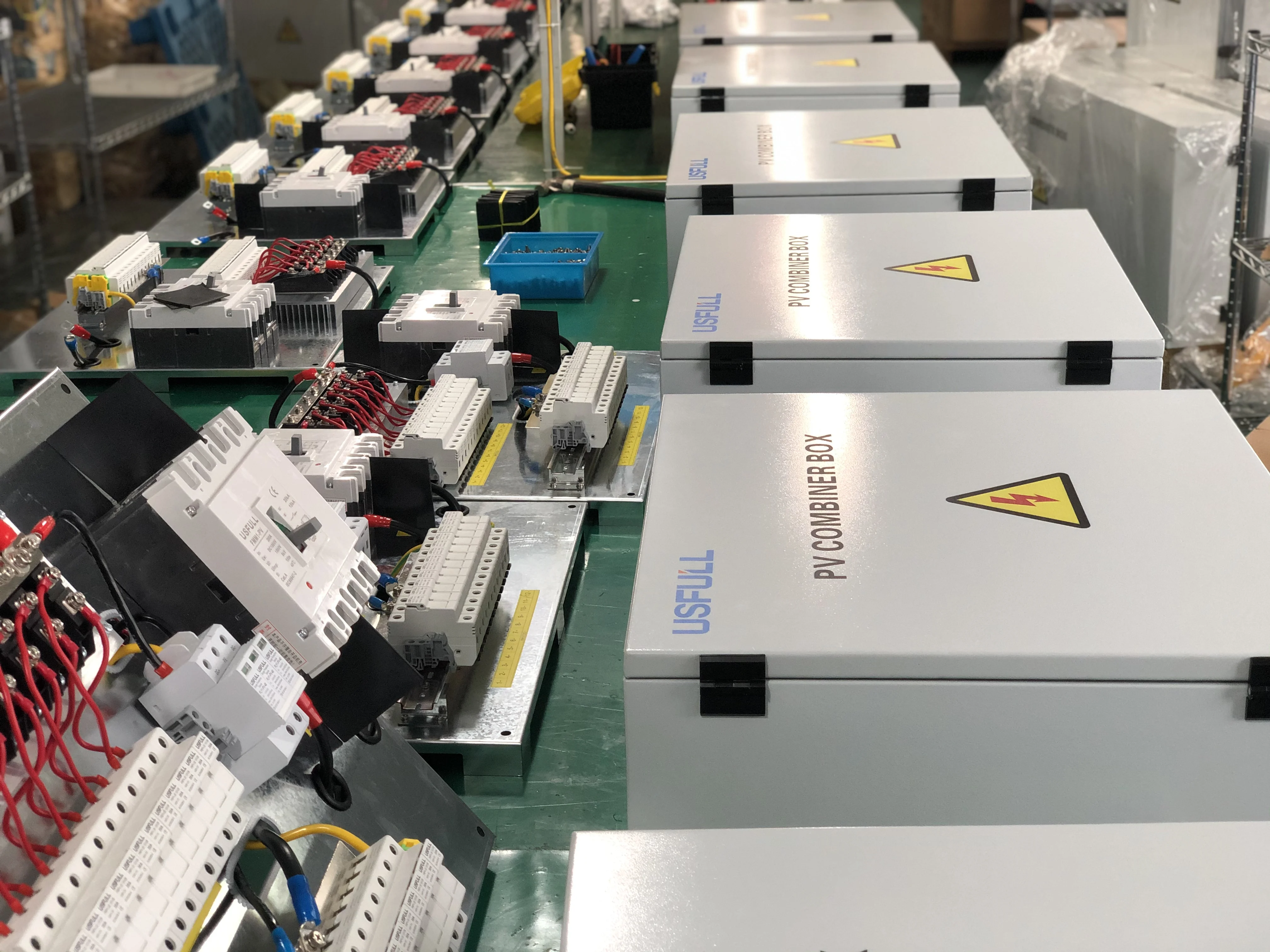 USFULL Hot-selling 2 String to 24 String PV Array Solar Stings IP65 1000V DC Customization Available Junction Box