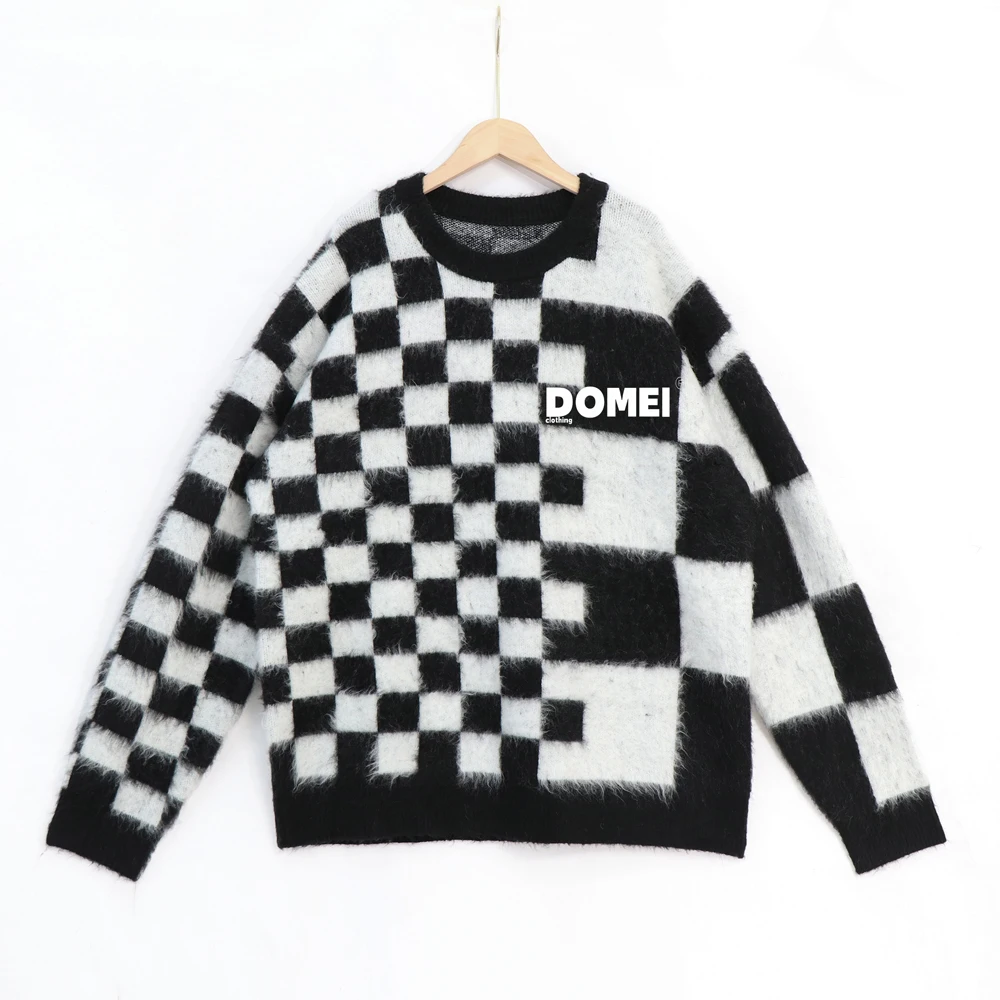 Custom manufacturer high quality mohair sweater winter thick knitted sweater men pullover black and white plaid mohair sweater