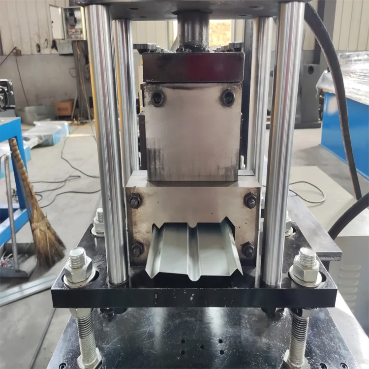 High Speed Machinery Building Material Galvanized Metal Cold Roll Forming Making Machine Roller Shutter Door Forming Machine