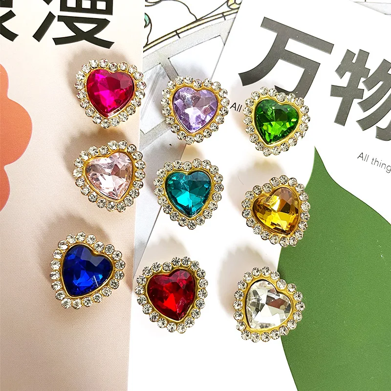 Shuaizhi Wholesale Love 10mm Heart Crystal Buckle Claw Setting Glass Rhinestones With Sew on Stone Clothing DIY Decorate