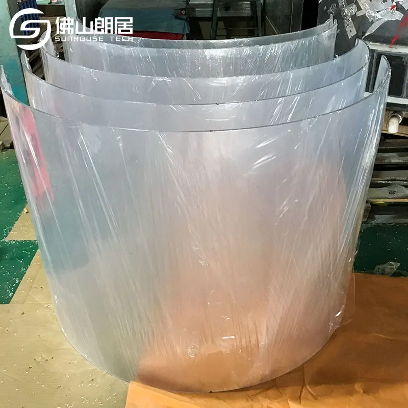  Суперпрозрачный Поликарбонат защищает пластиковые изгибы геометрической формы на заказ