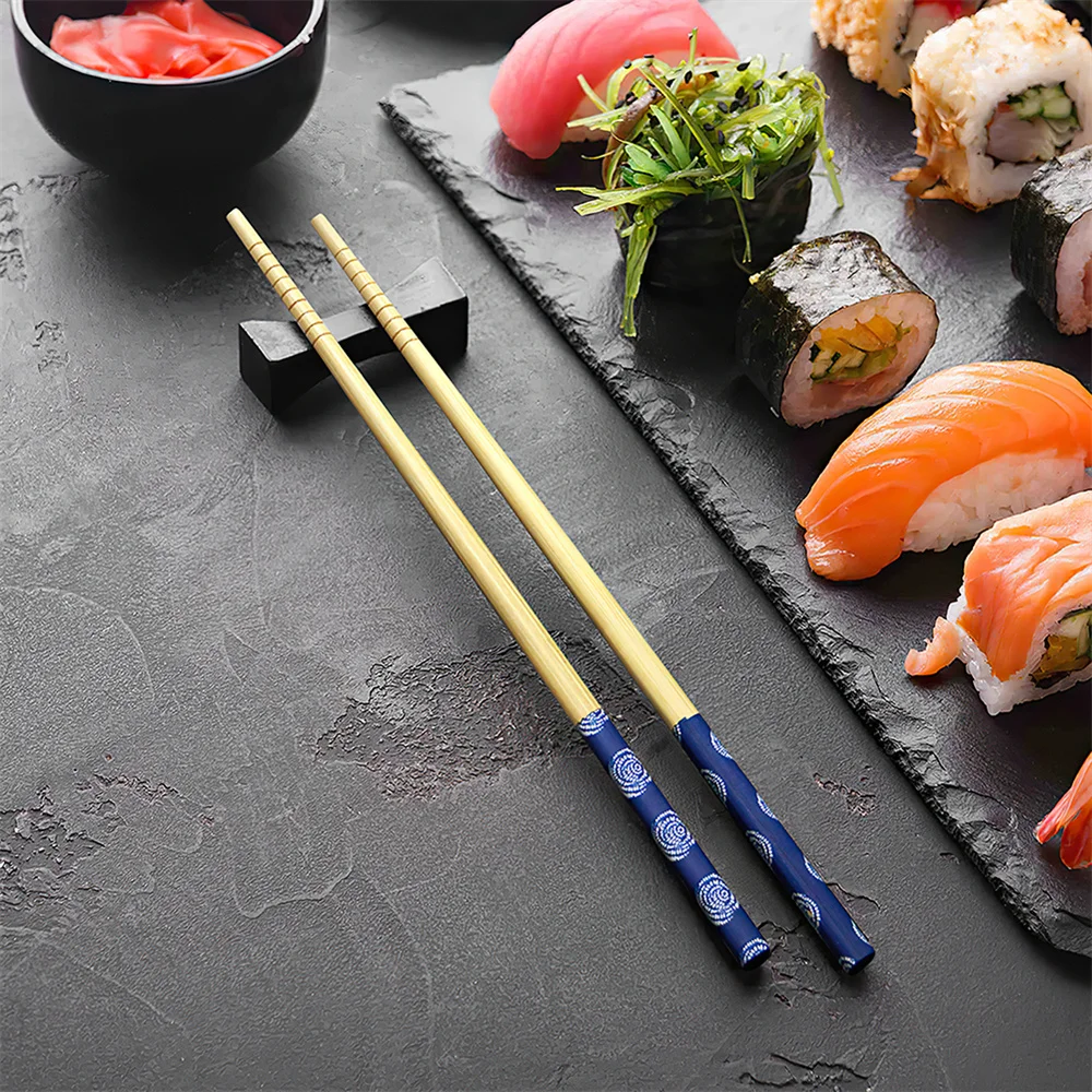 Customizable Logo Japanese Bamboo Wooden Chopsticks Reusable Modern Design Flatware for Restaurant Dishes Weddings Packed Pairs