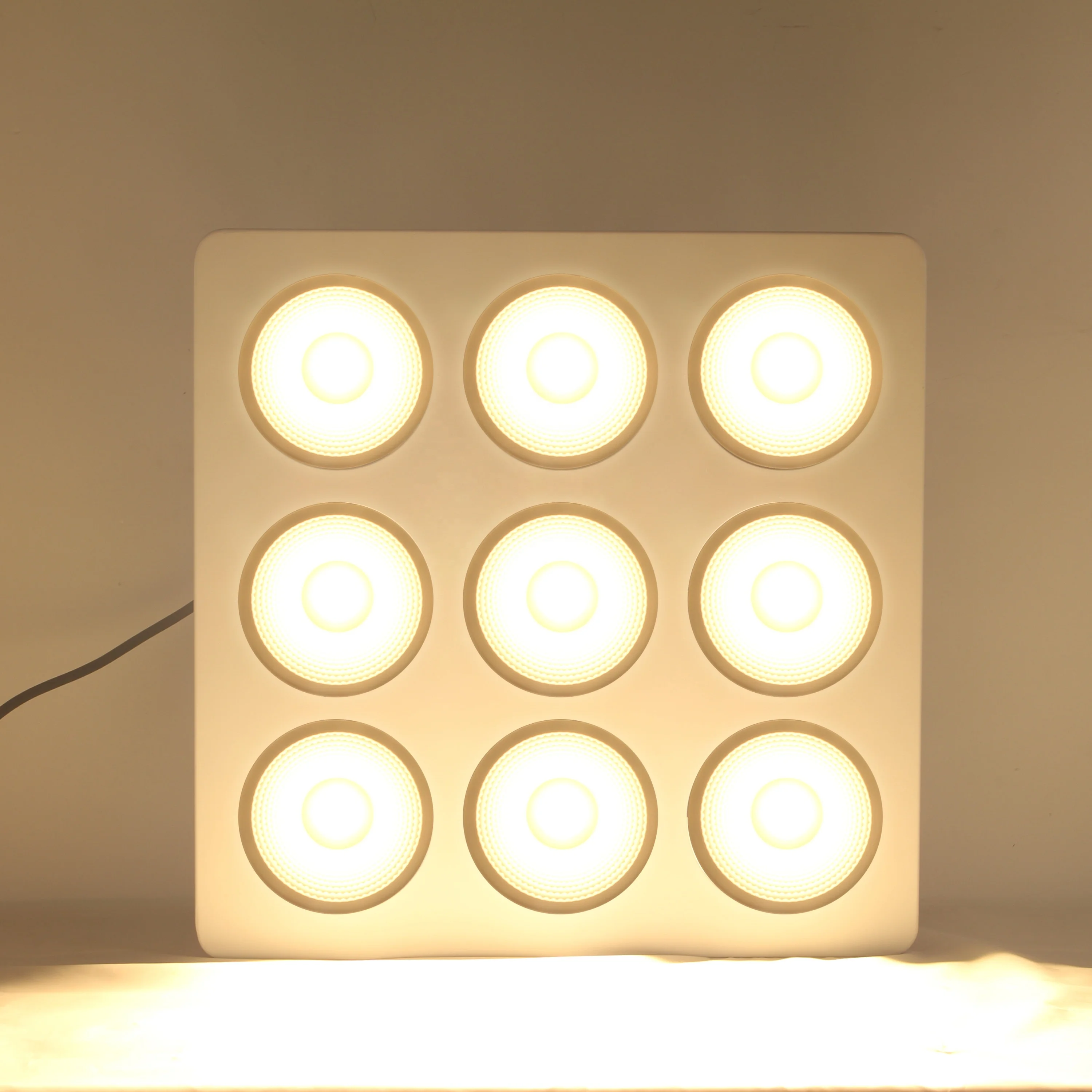 Best Efficacy Actual 800 watt High Quality CXB3590 Chip COB  LED Grow Light