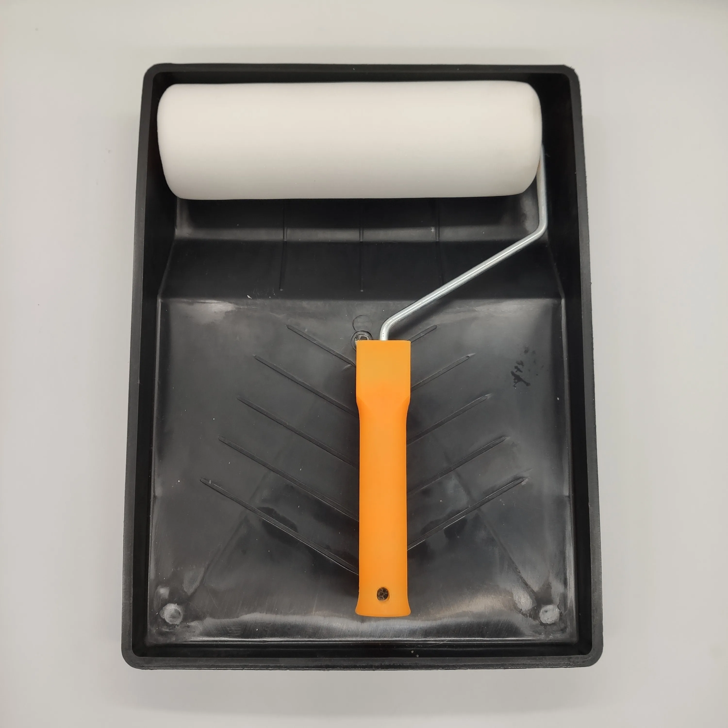 
Factory supply 9 inch new plastic material paint tray set with sponge paint roller 