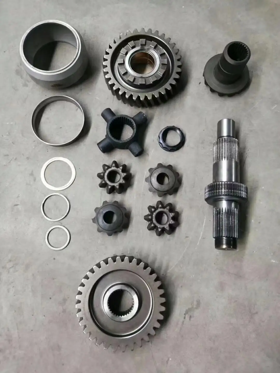 howo cross shaft 1.jpg