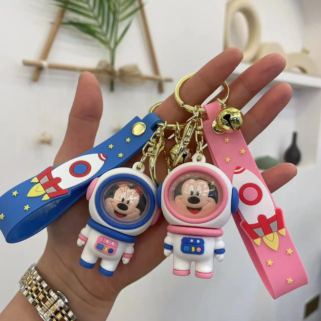Creative Personalized Silicone Keychain Cute Cartoon Space Animal Doll Bag Pendant Key Chains