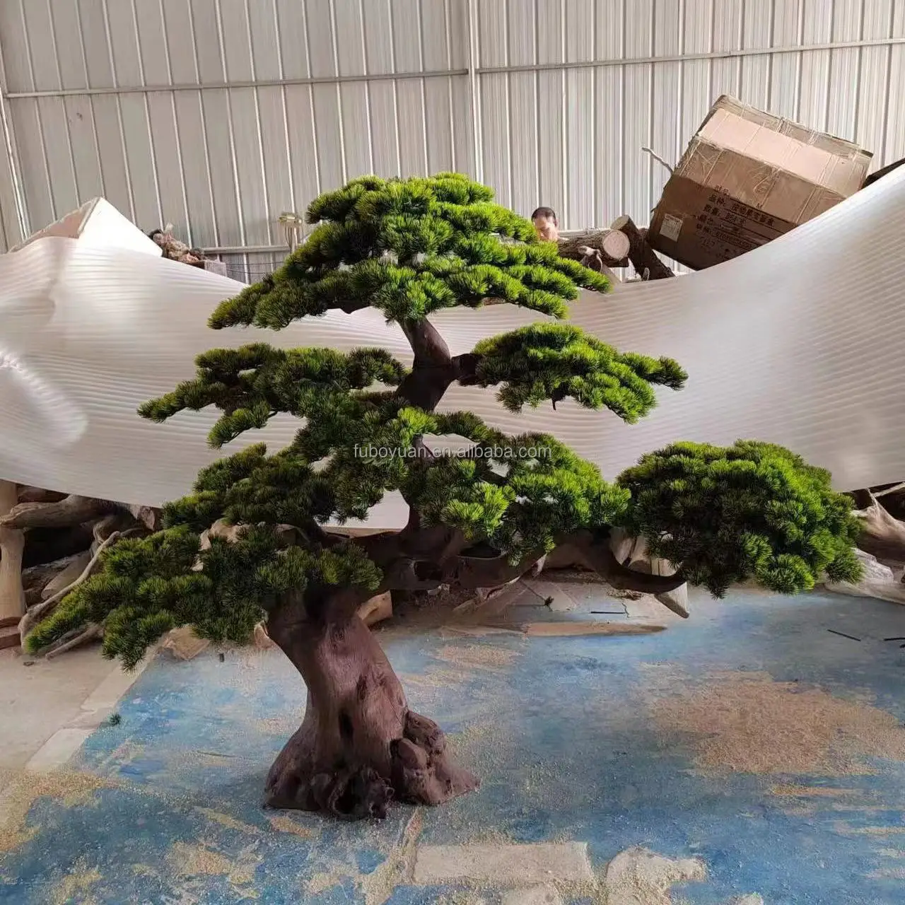 S02626 Home restaurant event decorative trees welcome pine artificial tree simulation podocarpus artificial pine tree for sale