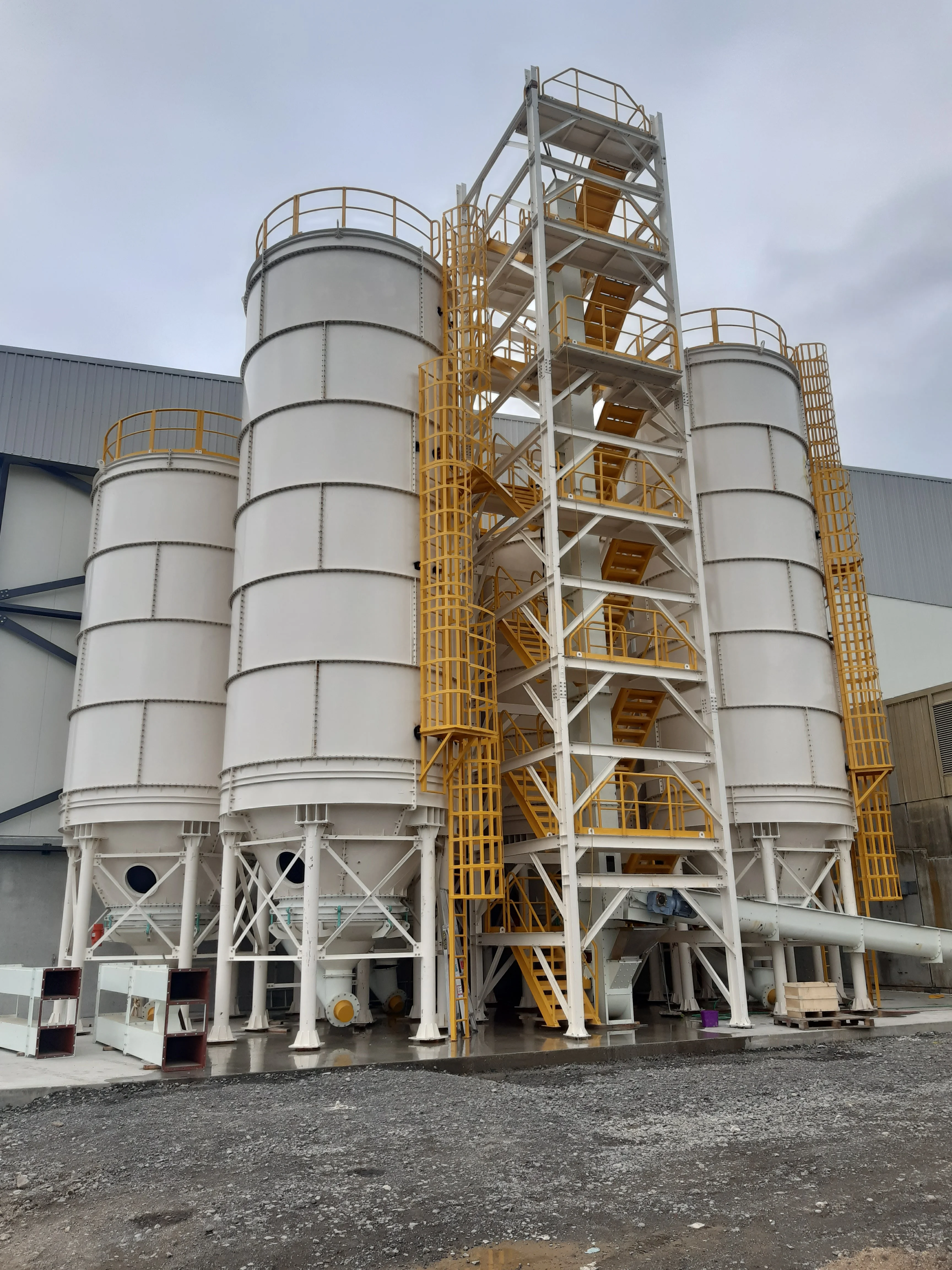 Factory price  bulk material cement bolted steel silo