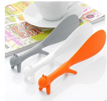 60  Cute Kitchen Gadgets Household Scoop Restaurant Plastic Paddle Holder Meal Spoon Squirrel Shaped Ladle Rice Spoons