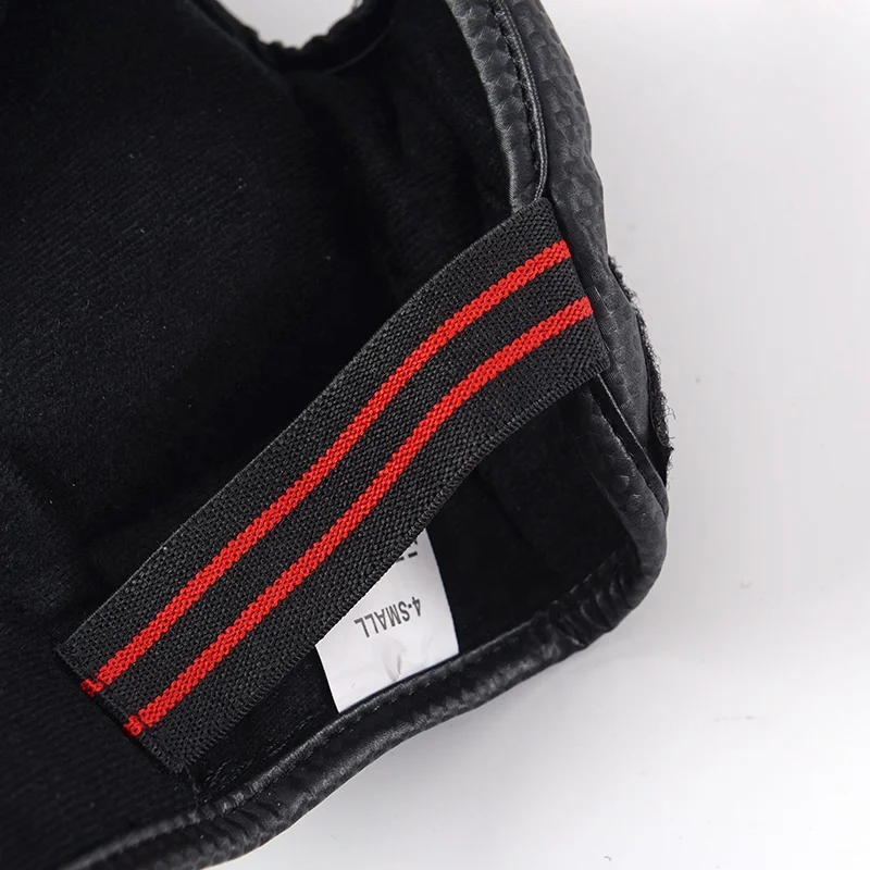 
WKF approved Karate Sparring Gloves Martial Arts glove karate 