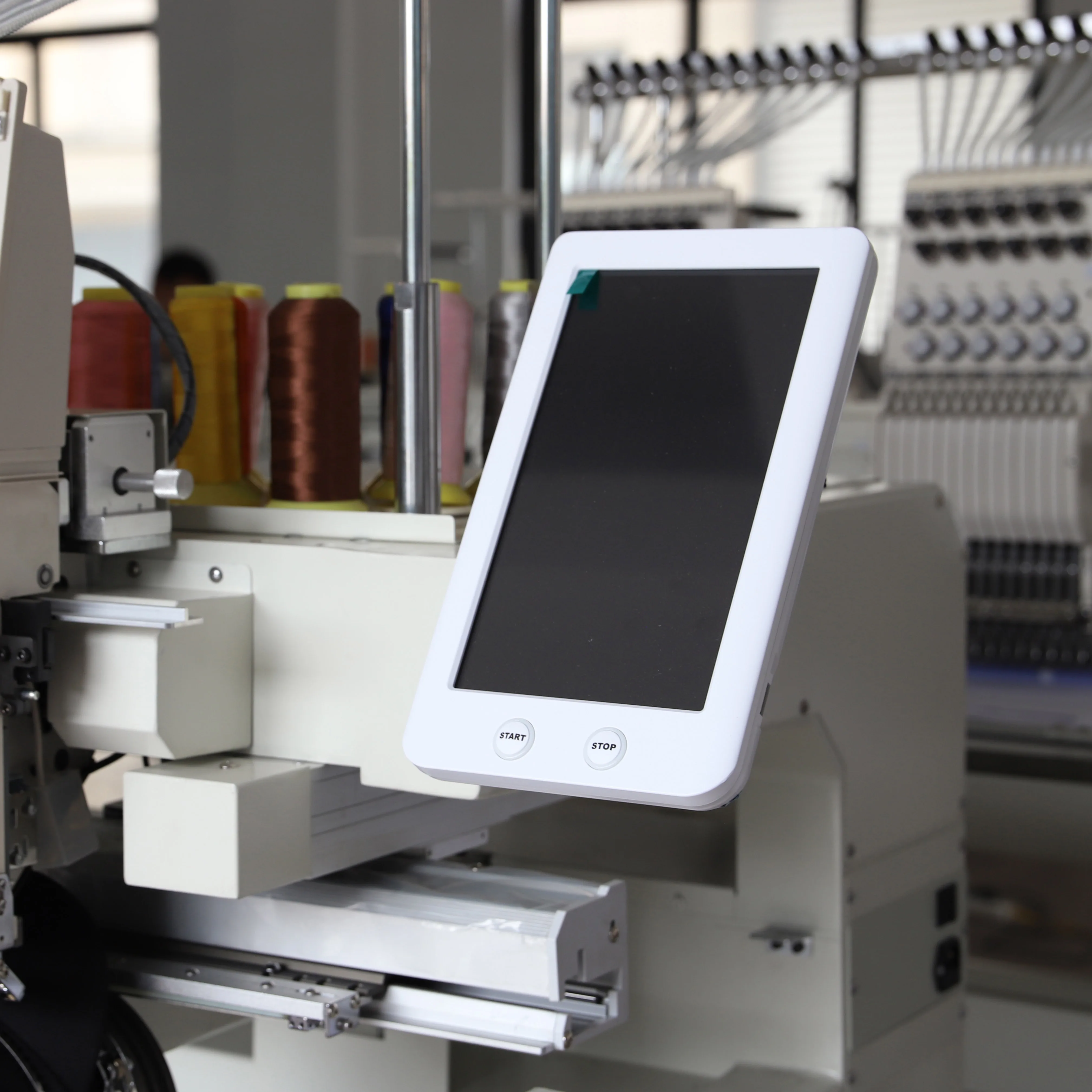 QHM easy operate factory price fully automatic industrial 3 heads embroidery machine computerized