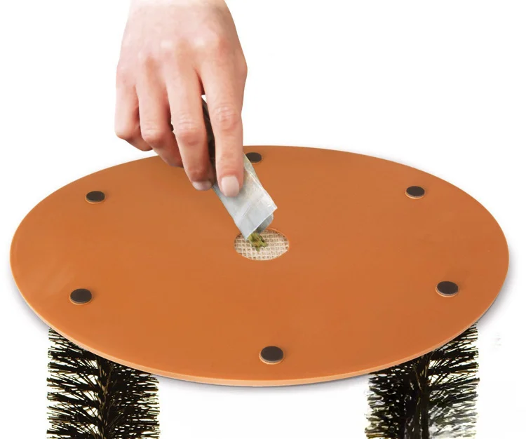 Custom OEM Factory Price Direct Wholesale Antipruritic Cat Toy Accessories Brush Hair Sisal Scratch Pad Rubbing Grooming Arch