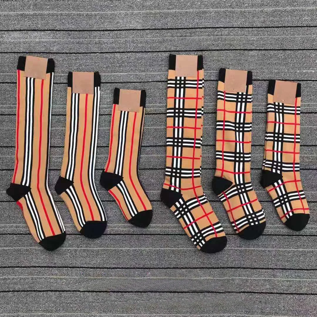 
Wholsale Fashion Cotton Custom Designers Knee High Long Stripe Plaid B Socks for Kids 
