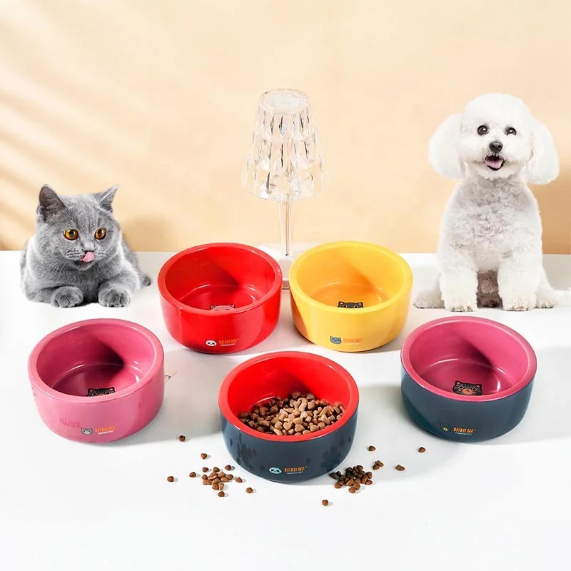 Round Shape Ceramic Pet Feeding Bowl Customized Design Dog Food Bowl Stoneware Non Slip Cat Bowl