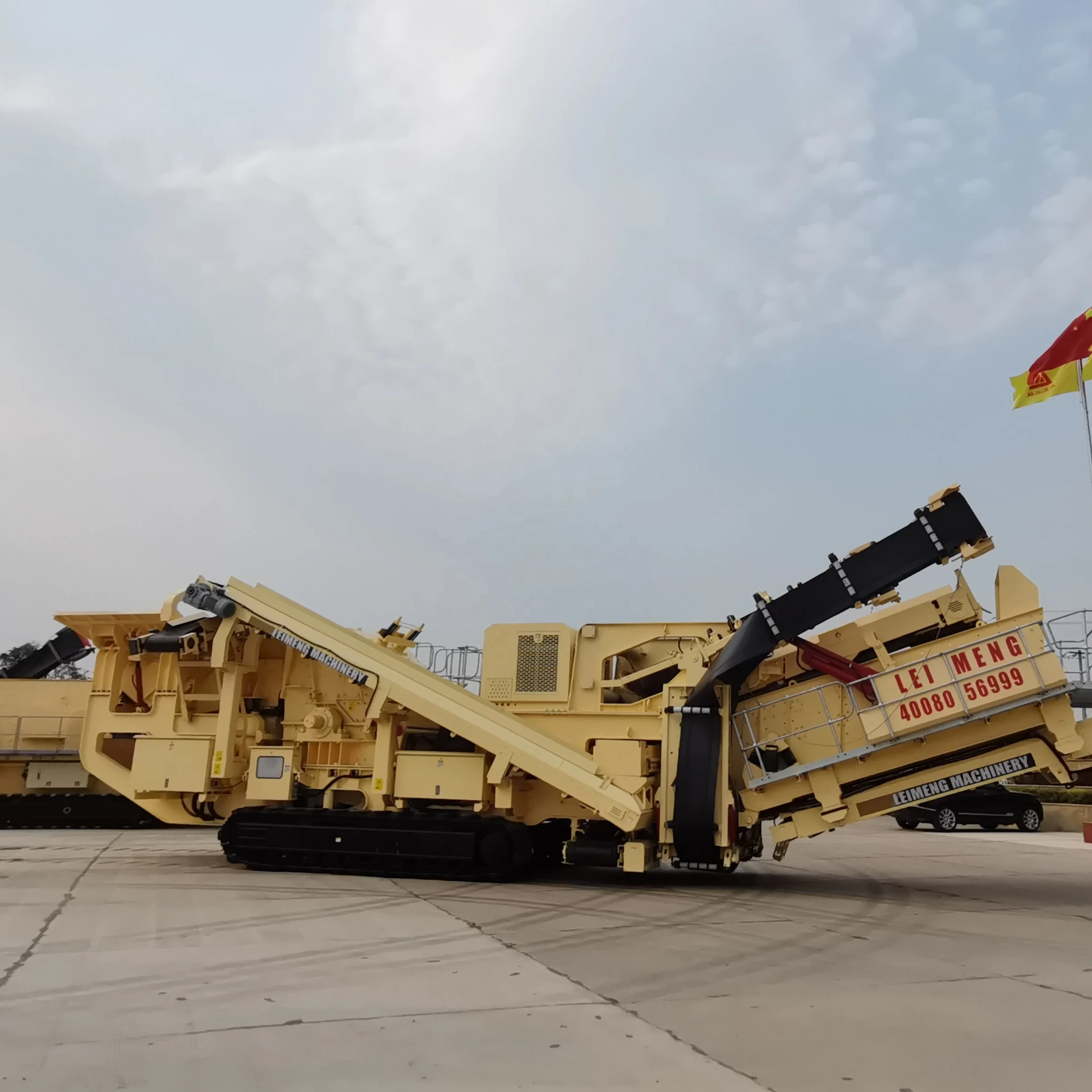 Mobile Impact Crusher with Screen Easy Movable From Site to Site For Limestone Crushing and Sand Making Quarry Machinery Crusher