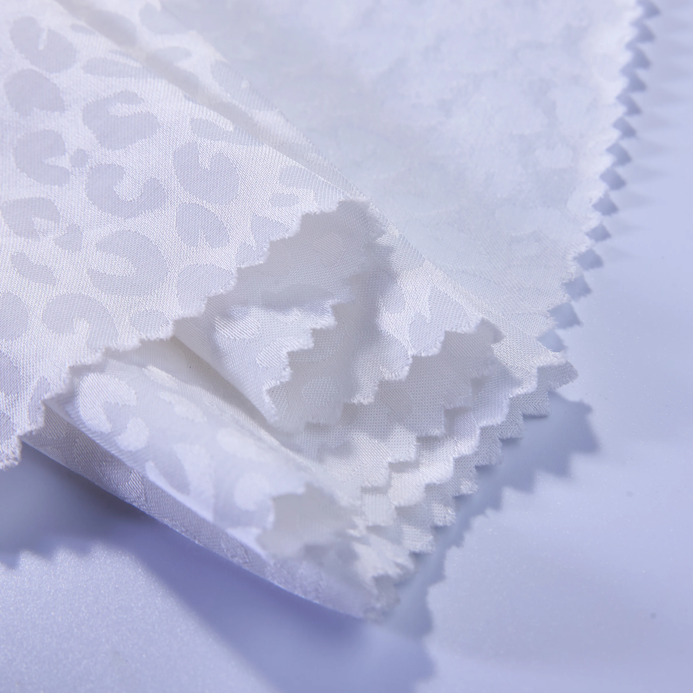 wholesale Low Shrinkage customs digital printing Viscose Rayon Jacquard brocade fabric For woman ladies dress apparel