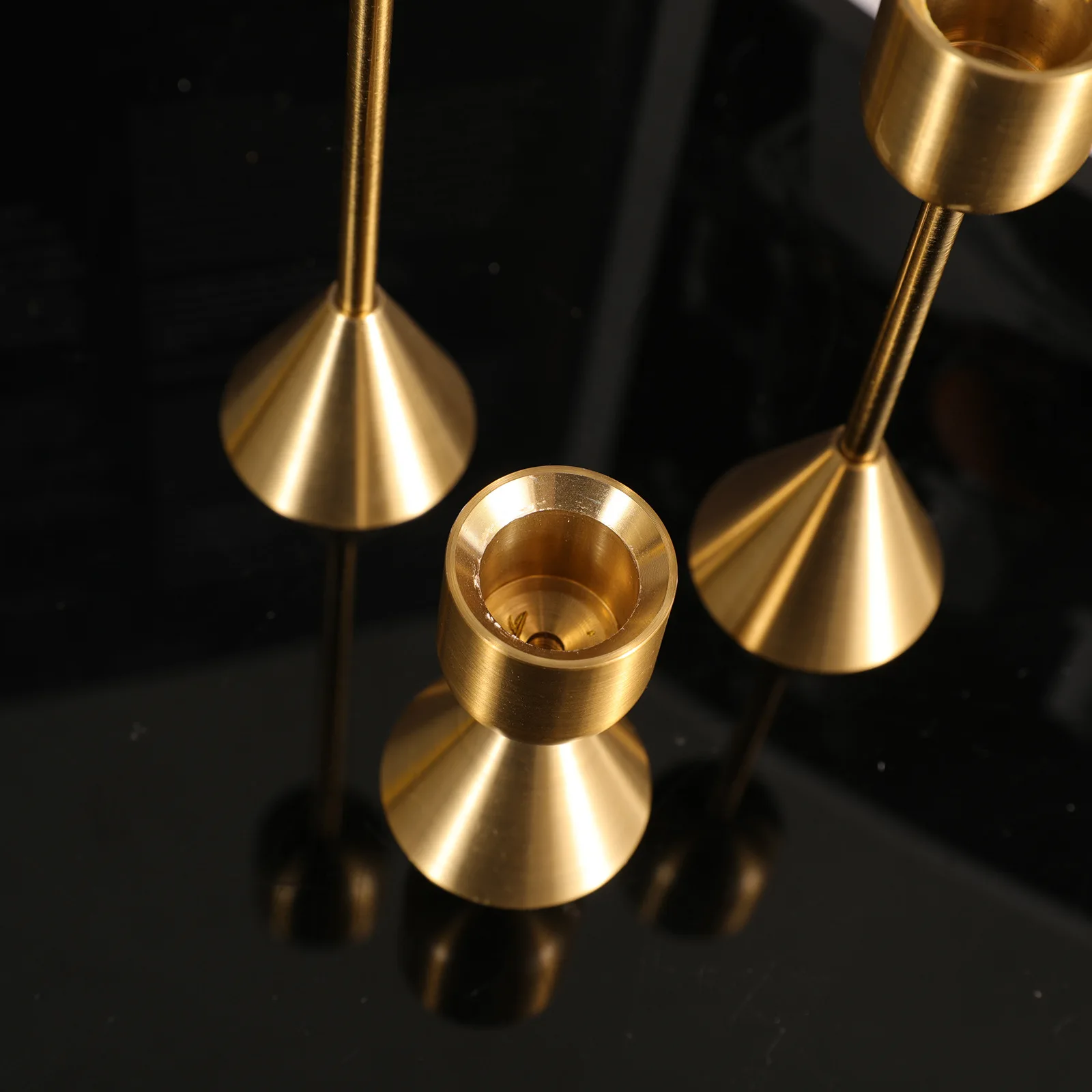 Hot selling gold candle holder brass table candlesticks for home wedding party decoration