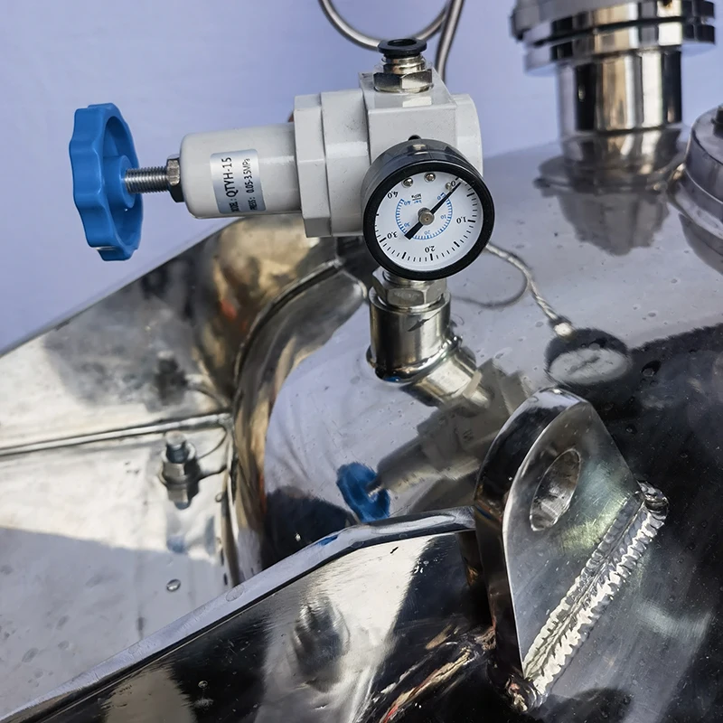 Stainless steel syrup and water mixing tank laboratory liquid reaction kettle