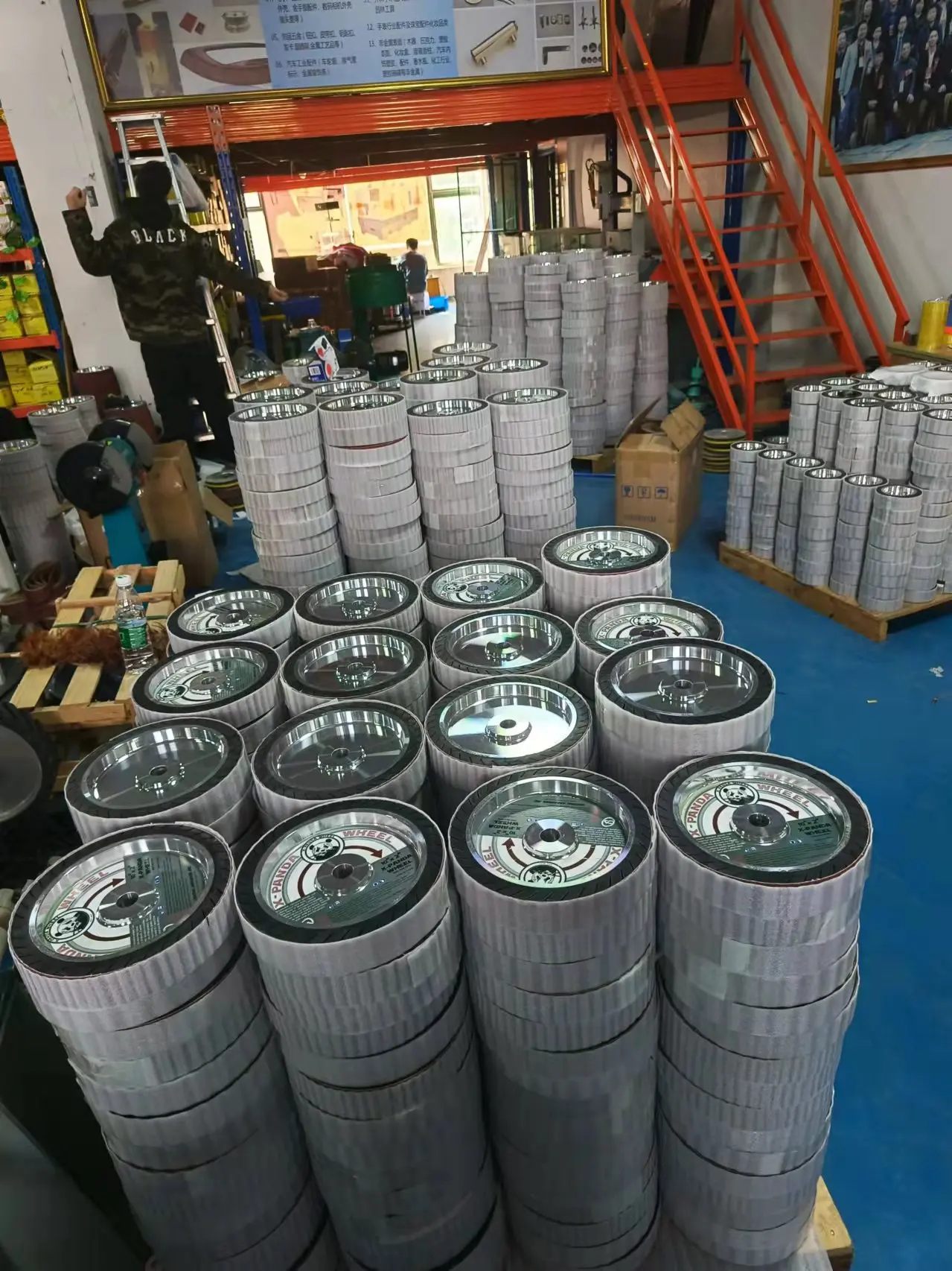 diamond rubber polishing wheel Rubber Wheel for Hardware Grinding with Sanding Belt Machine