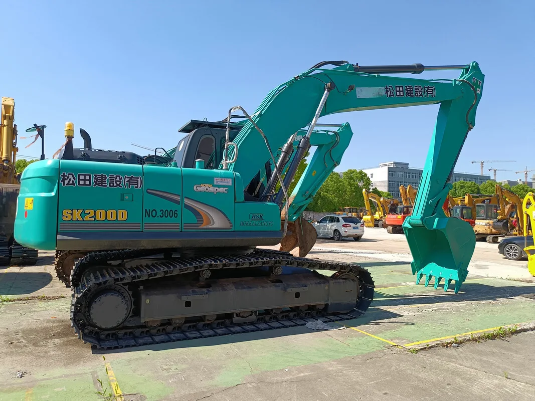 High performance Kobelco SK200D used crawler excavator 20 ton SK200 SK200-8 SK200-6 second-hand digger hot sale
