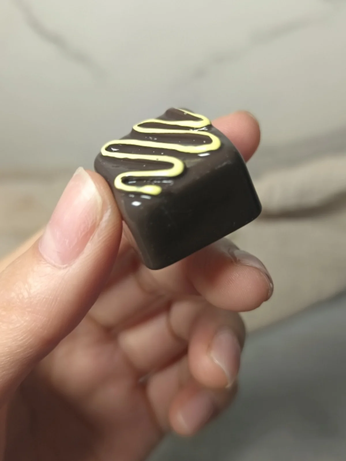 bulk chocolate wholesale artificial  chocolate truffle chocolate