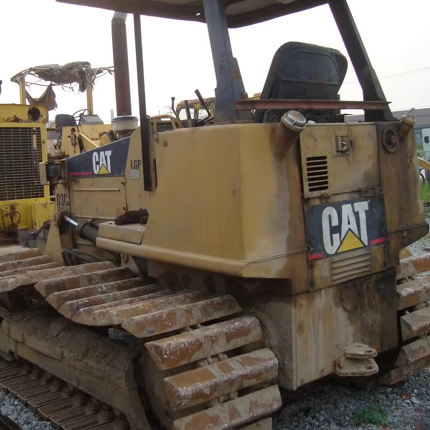 Секонд-хенд Cat D3Cdozer тяжелая техника гусеничное оборудование хорошее качество оригинальная краска по всему автомобилю