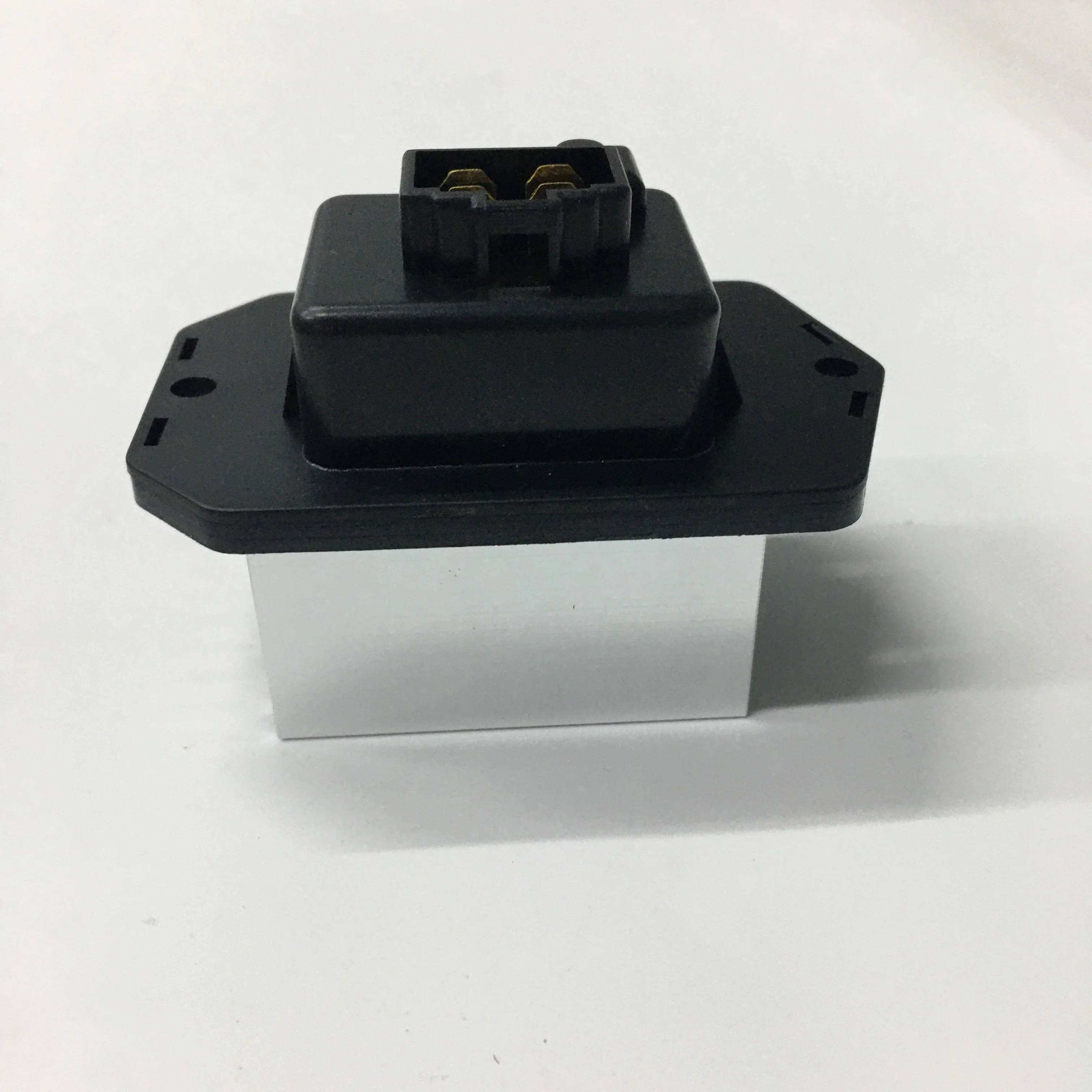 ND077800-0750 Excavator air conditioner transistor for PC200-8 PC300-8