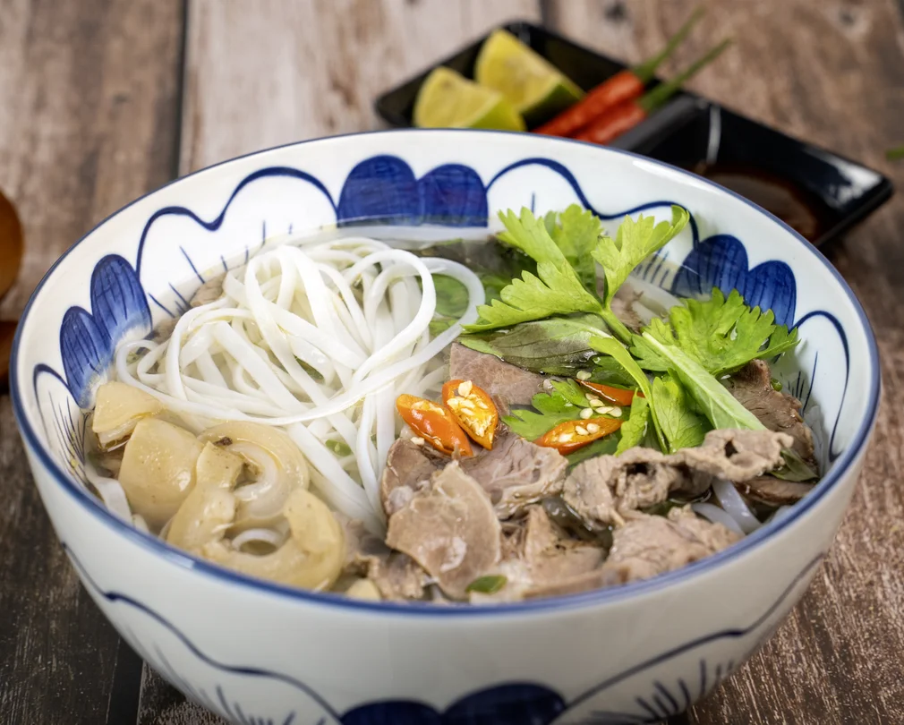 Good Packaging OEM ODM Dry Fresh Rice Noodles on Sale Instant Rice Noodle Free Sample Vietnam