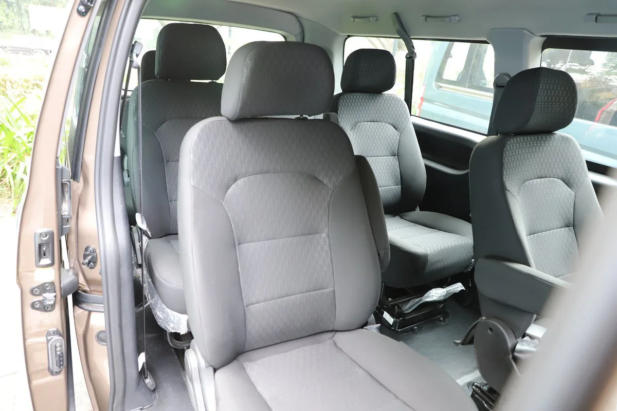 2wd passenger 5 meters 4 wheels 8 9 seater 4 doors manual gearbox left steering cng compressed natural gas minibus van