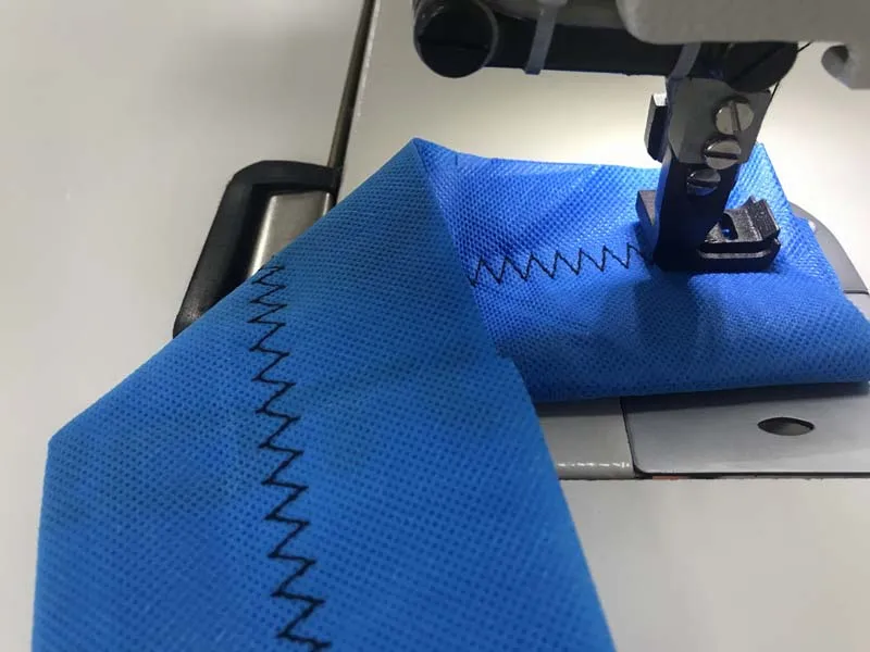 Long Arm Herringbone Plush Carpet Stitching Machine Three-step Four-point Garment Machine Belt Sewing Machine  RN-1583D