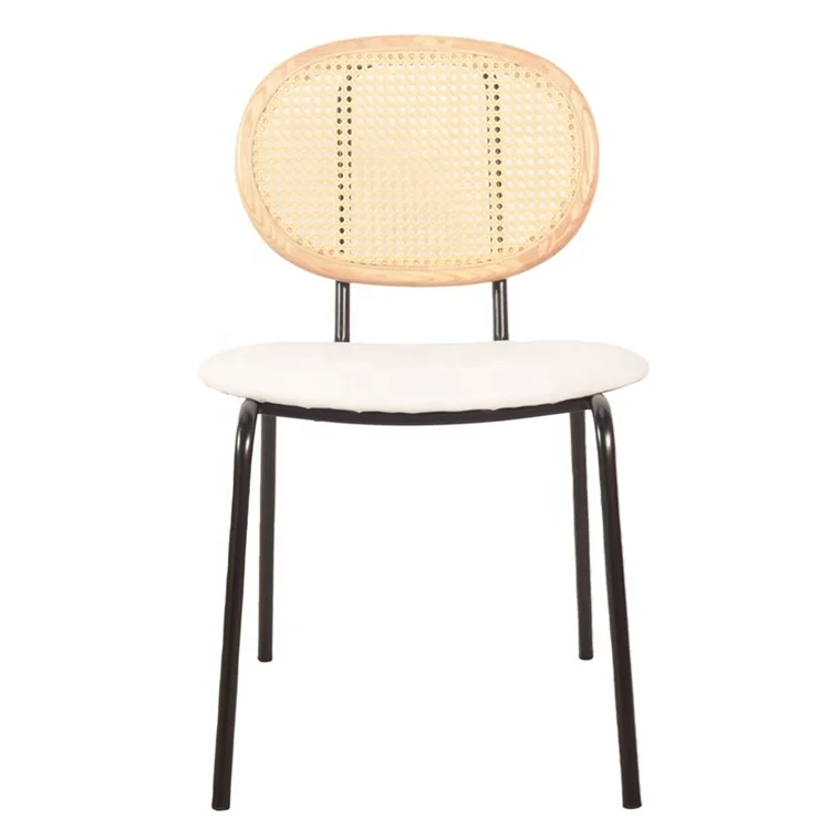 China Manufacturer Chiavari Hotel Party Chairs Golden Metal Frame and PU Cushion Dining Chairs