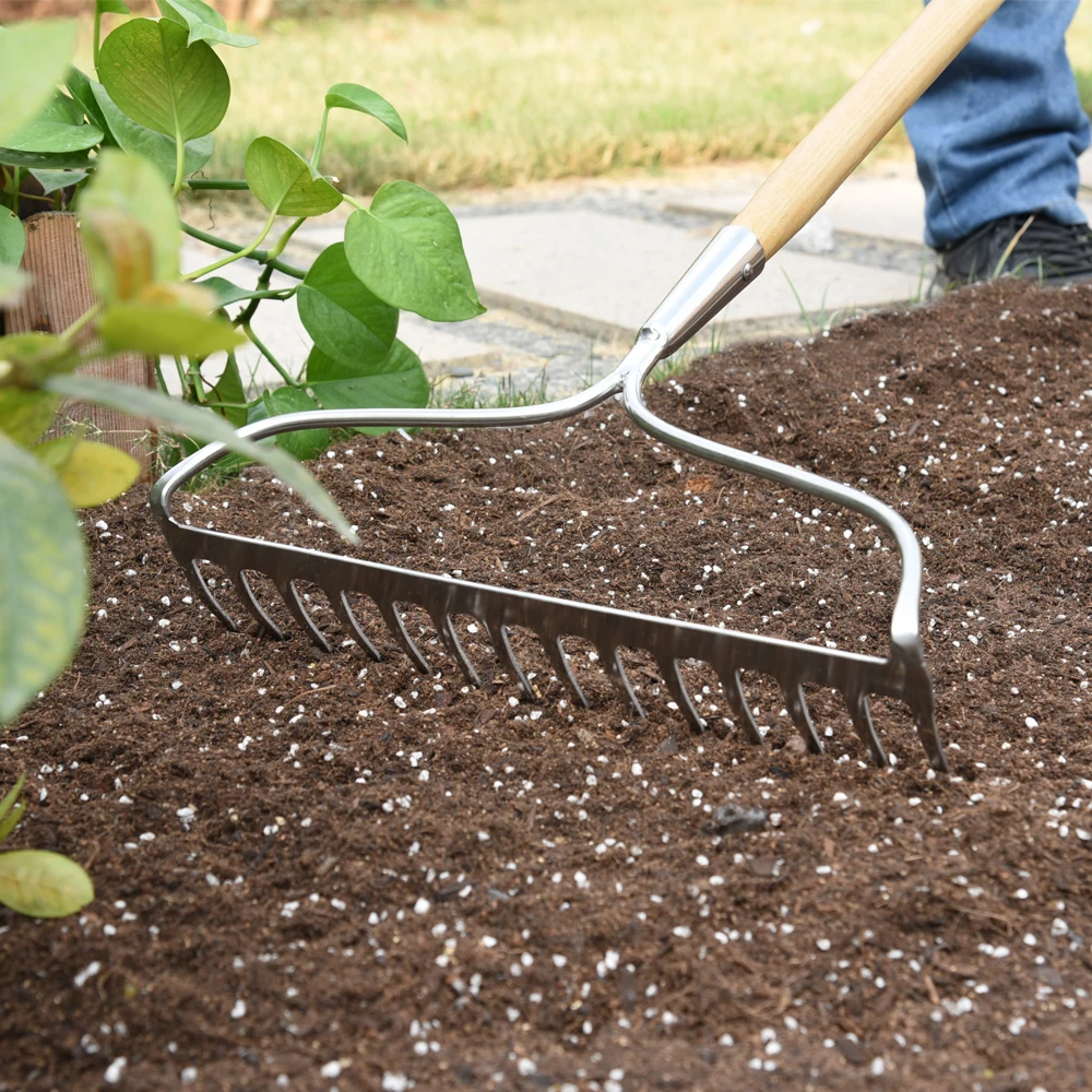 Wholesale Different Types Of Long Yellow Tubular Fiberglass, Handle 14 Teeth 16 Teeth Steel Gardening Garden Rake/