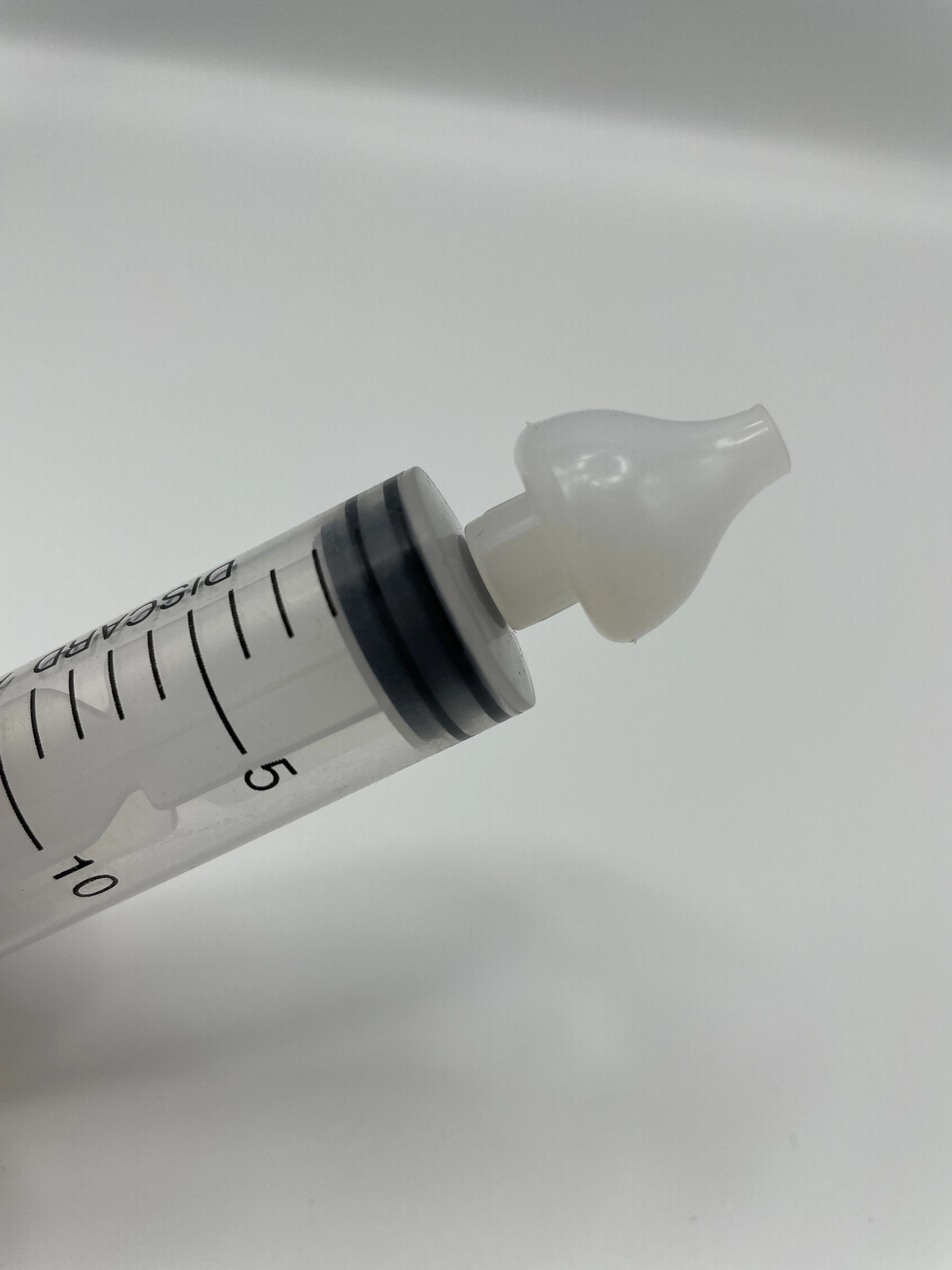 Adult special nasal syringe nasal sucker and aspirator for adult nose cleaner